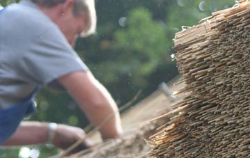 professional Gwaun Cae Gurwen thatchers